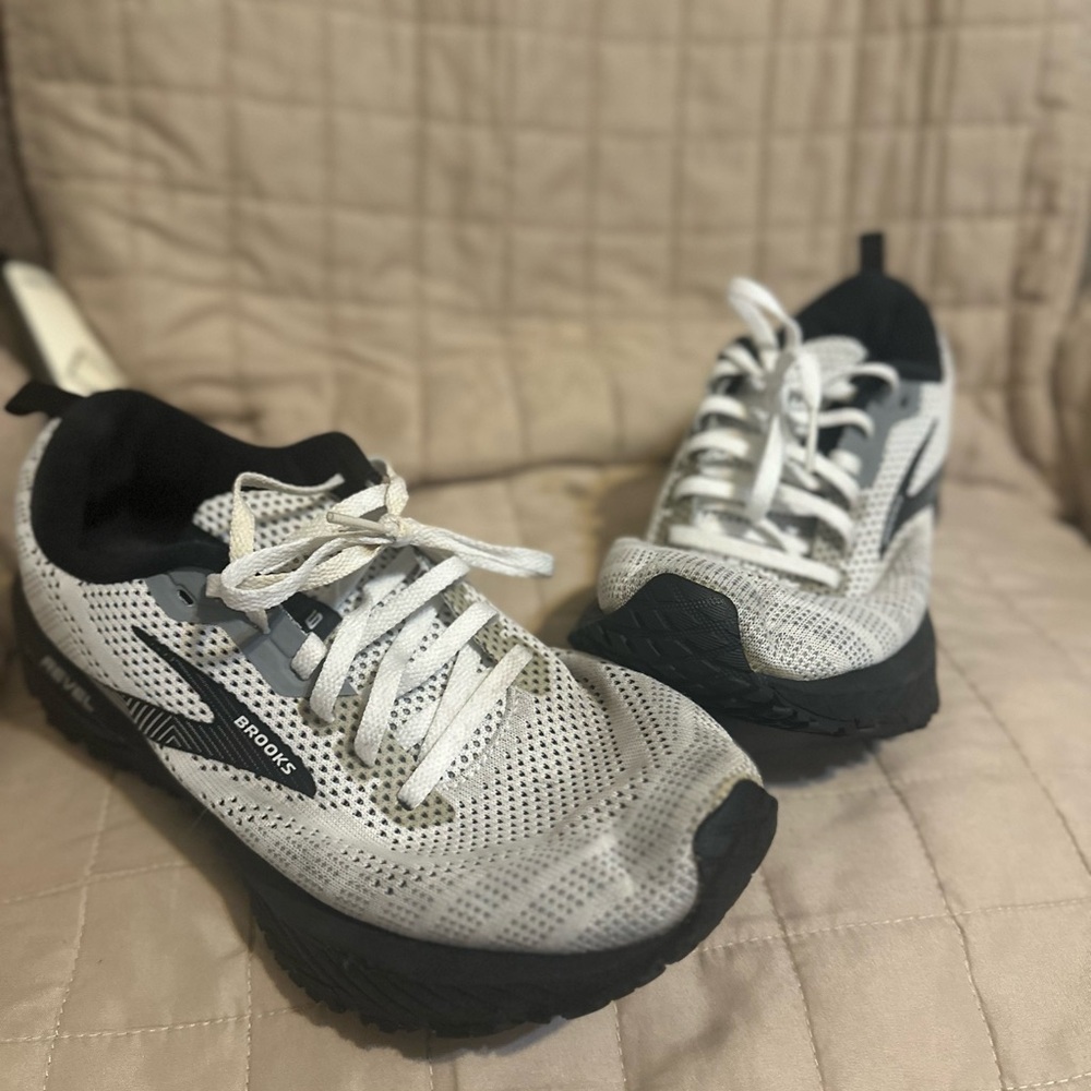 Brooks Black and White Athletic Sneakers